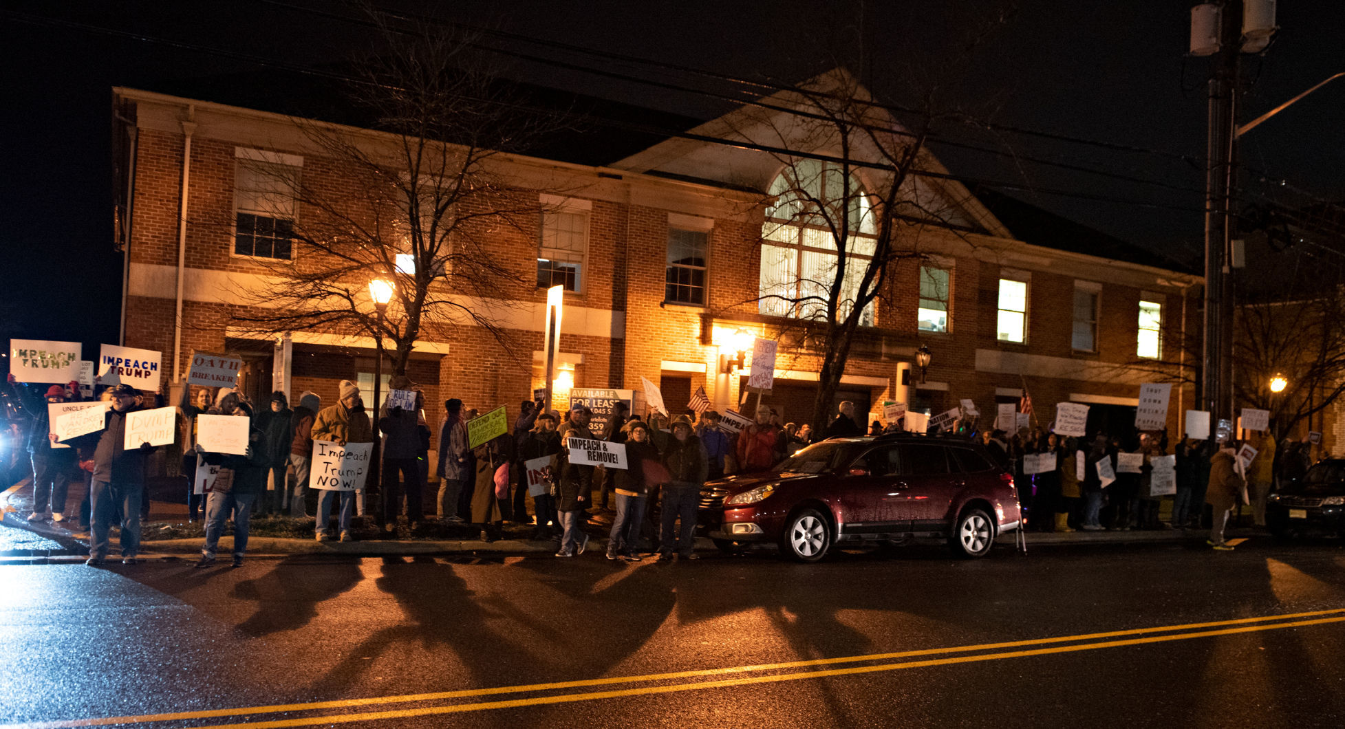 121819_nws_protest